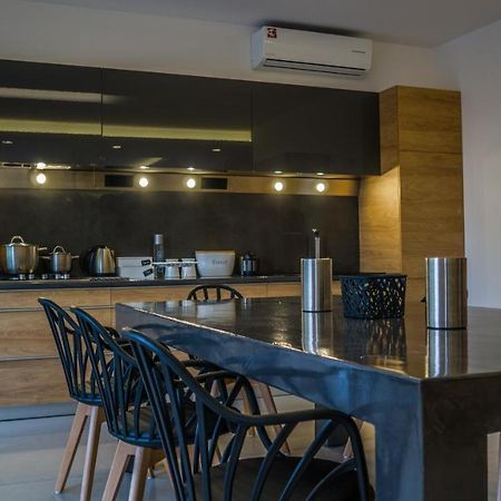 Heraklion Airport Family Lux Apartment Buitenkant foto