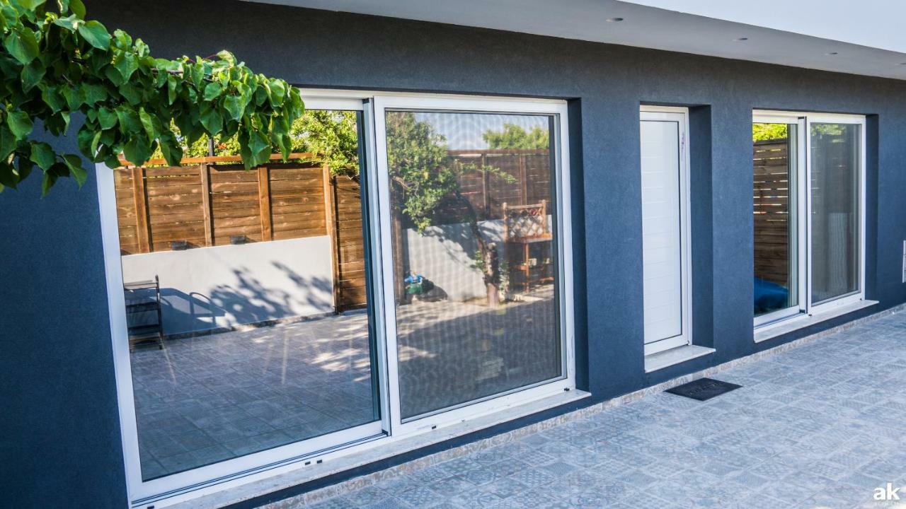 Heraklion Airport Family Lux Apartment Buitenkant foto