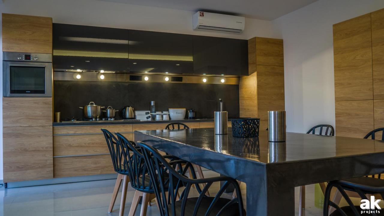 Heraklion Airport Family Lux Apartment Buitenkant foto