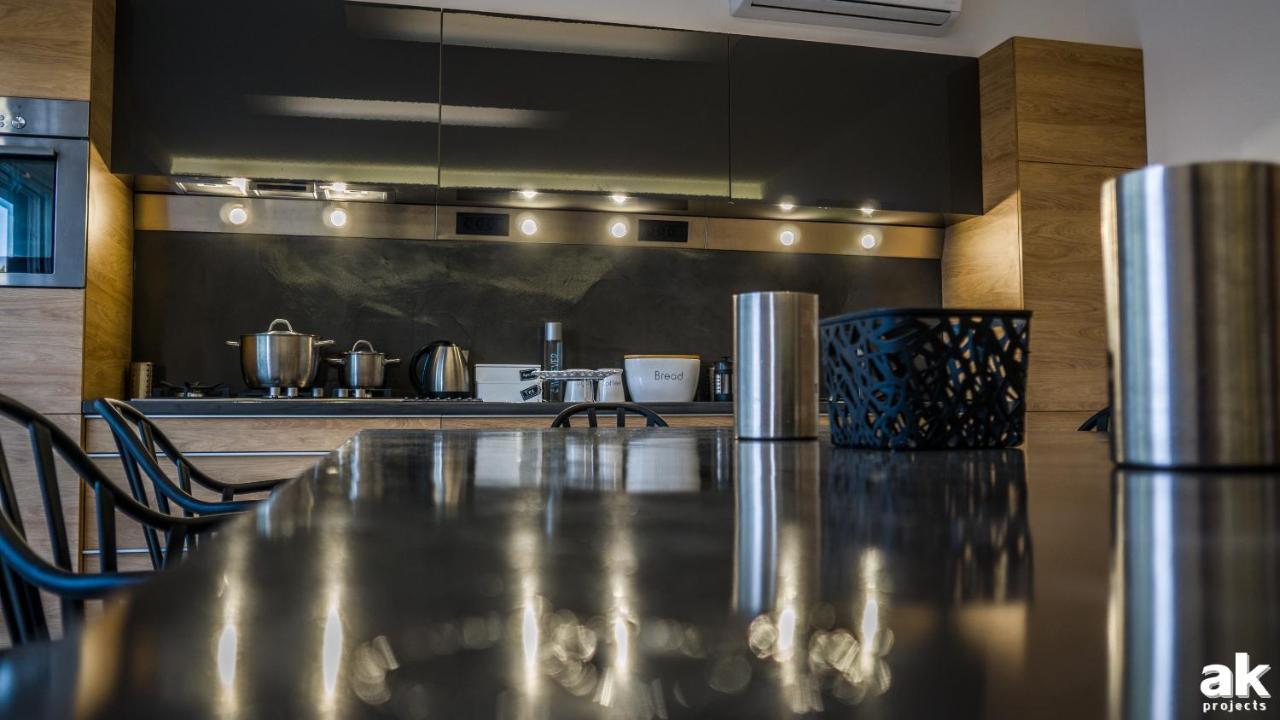 Heraklion Airport Family Lux Apartment Buitenkant foto