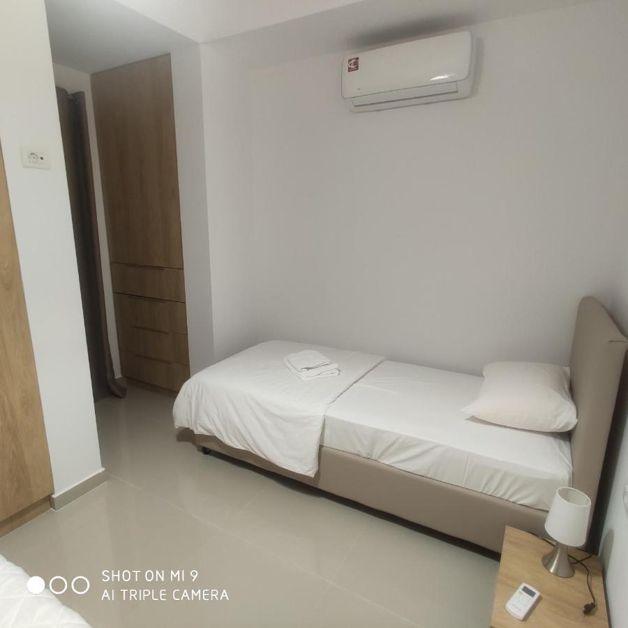 Heraklion Airport Family Lux Apartment Buitenkant foto